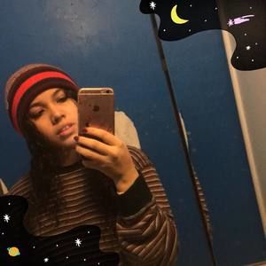 Meet your Posher, Angelica